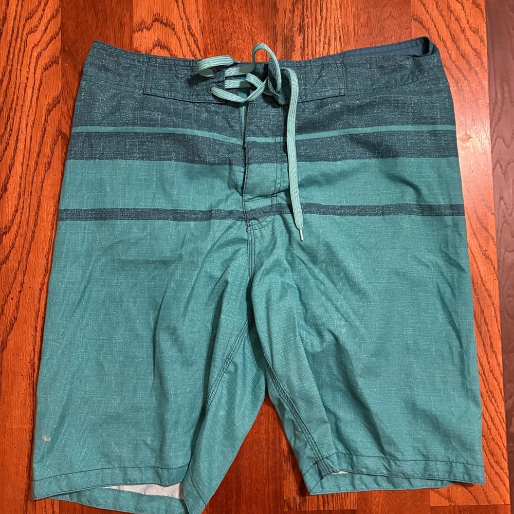 Old Navy Men's Aqua and Navy Swim Board Shorts